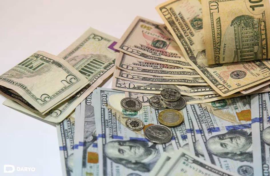 O‘zbekistonda dollar kursi yana tushdi